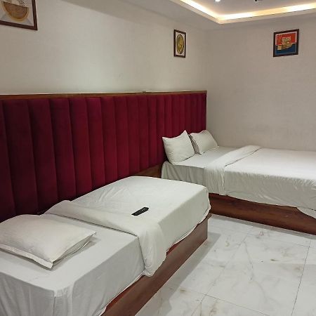 Hotel Palms Residency, Chembur Mumbai Kültér fotó