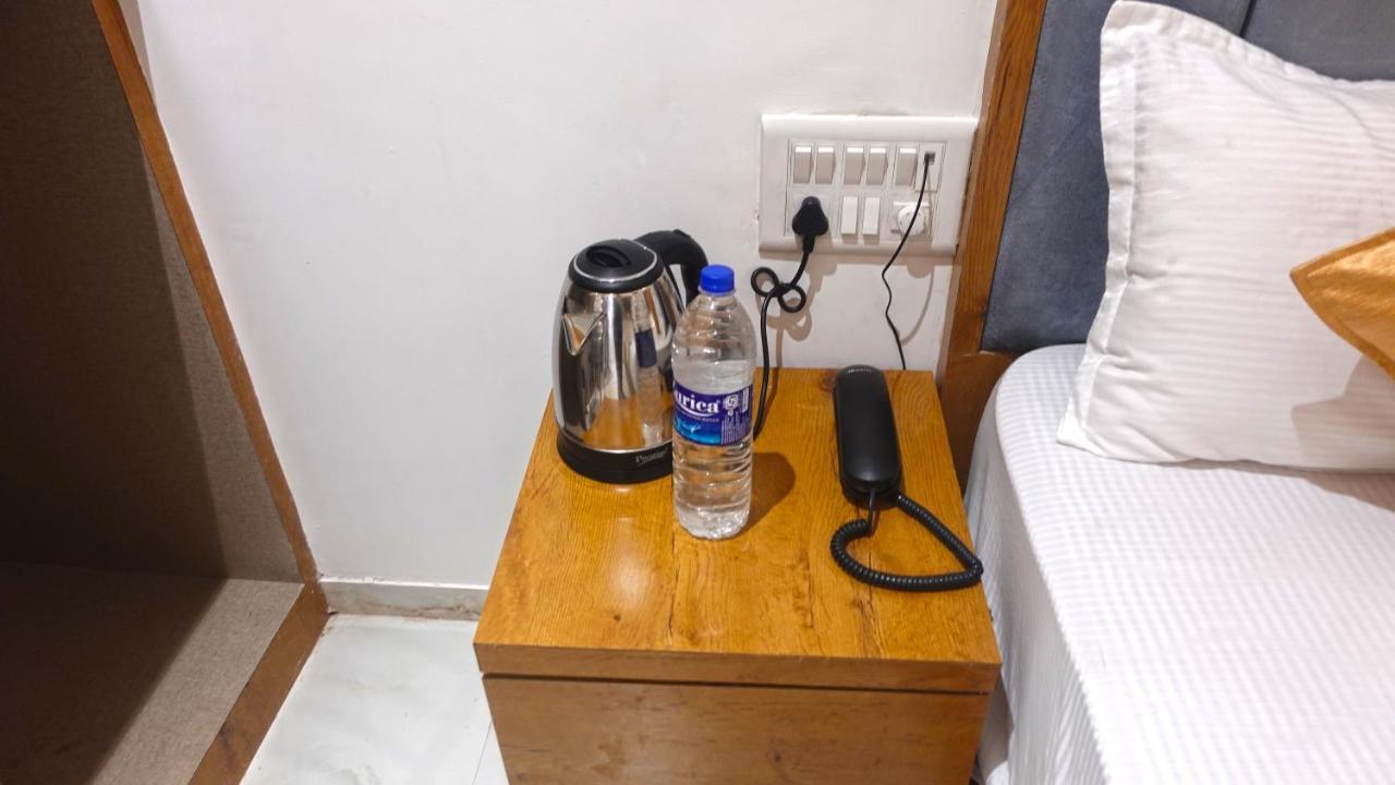 Hotel Palms Residency, Chembur Mumbai Kültér fotó