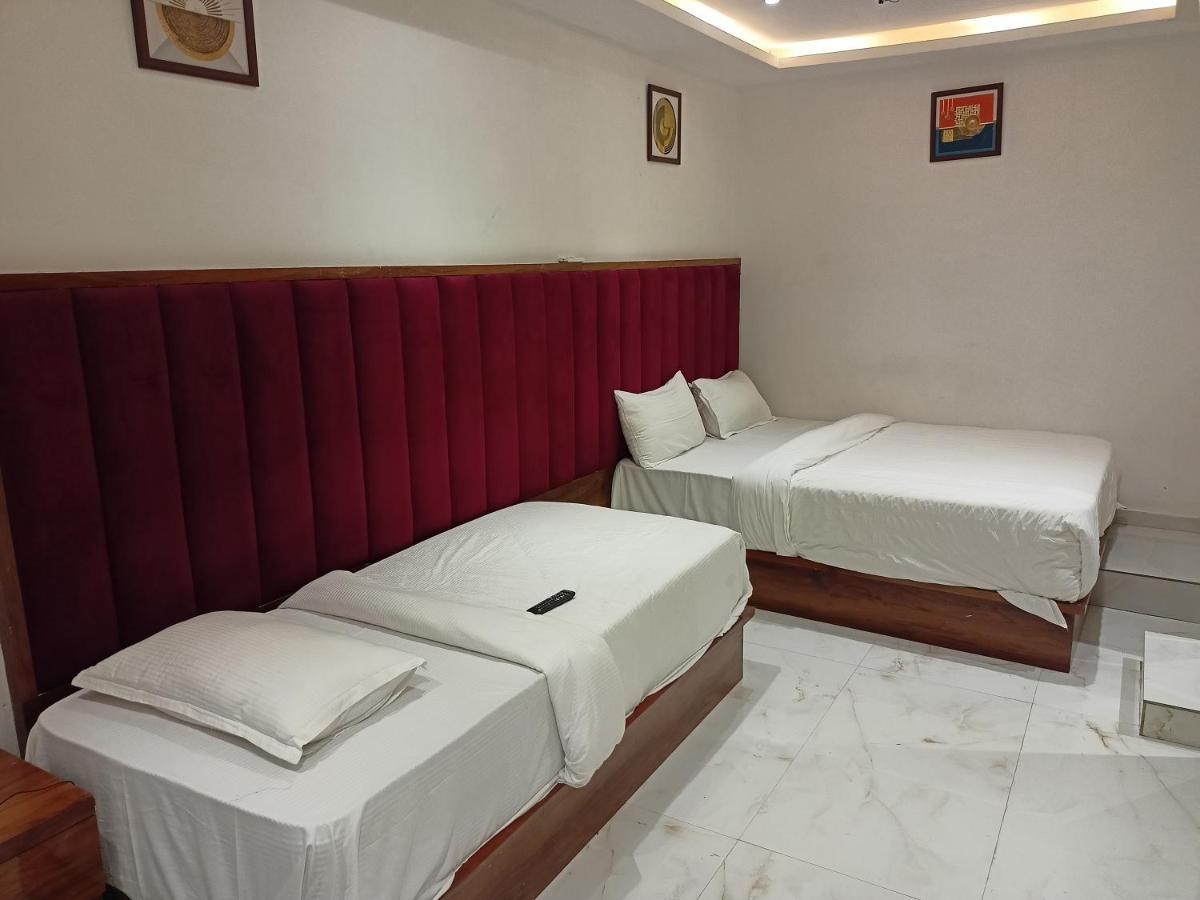 Hotel Palms Residency, Chembur Mumbai Kültér fotó