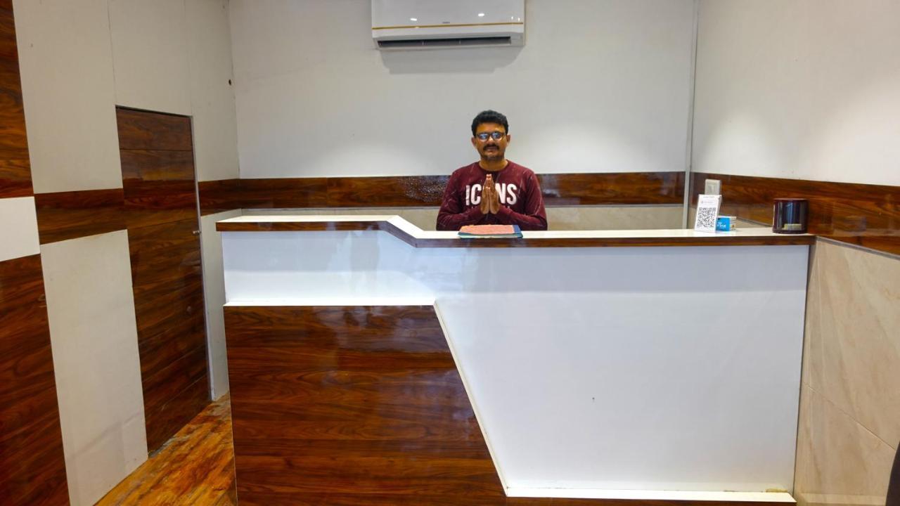 Hotel Palms Residency, Chembur Mumbai Kültér fotó
