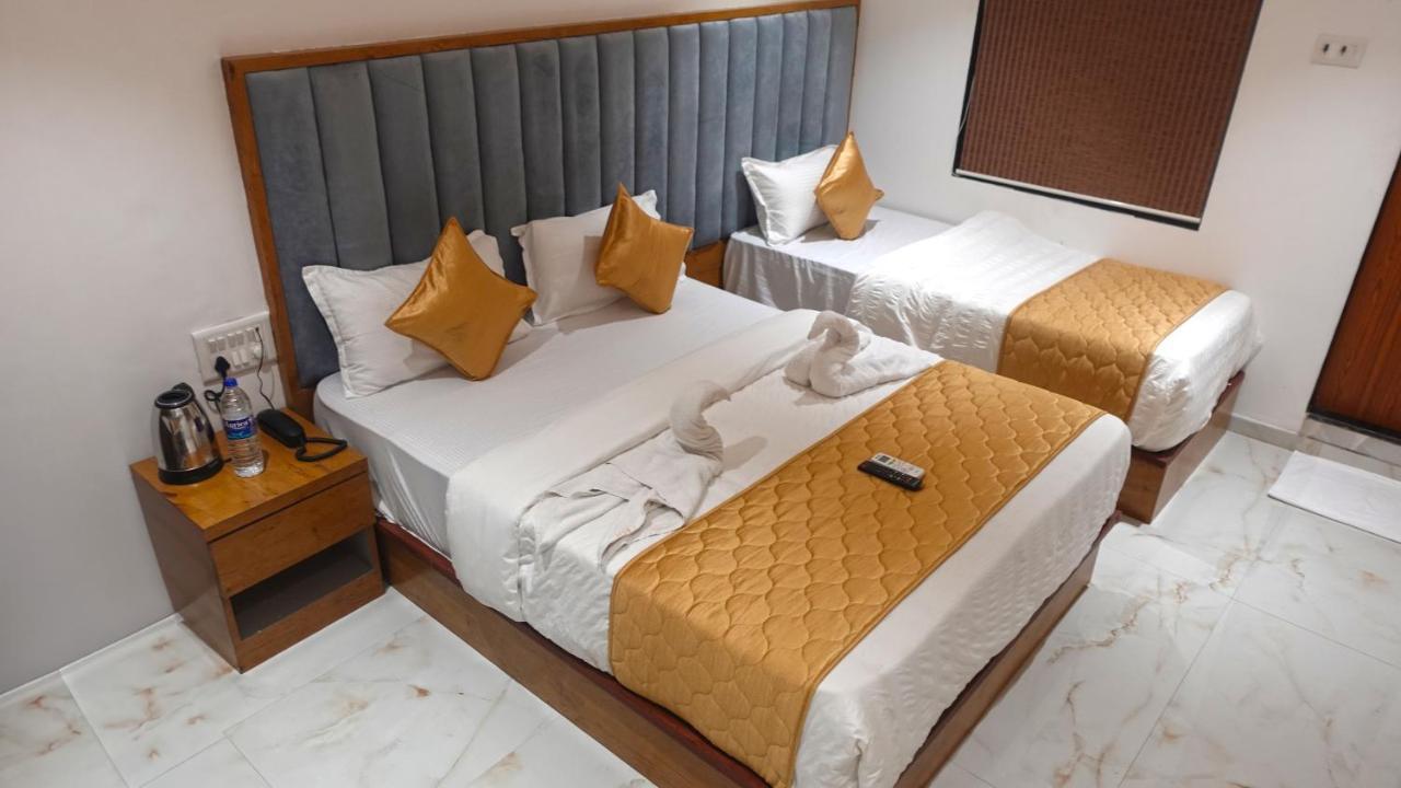 Hotel Palms Residency, Chembur Mumbai Kültér fotó
